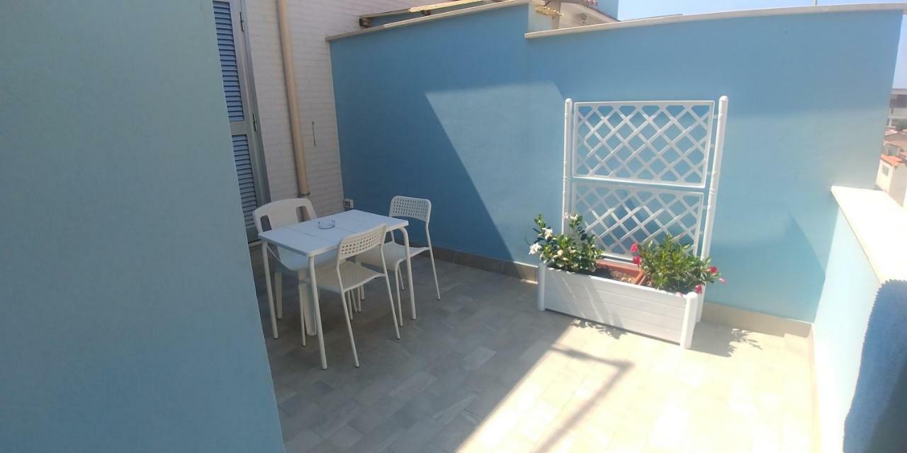 Zefiro Hotel Fiumicino Exterior foto